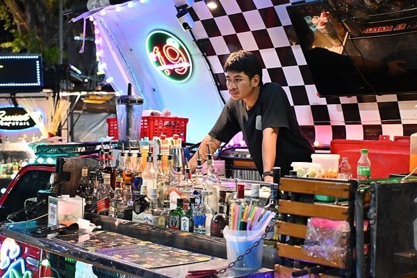 Renta de barra — por evento
