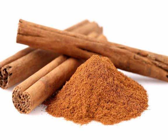[1689983934746431-Li0j] CANELA EN VARA